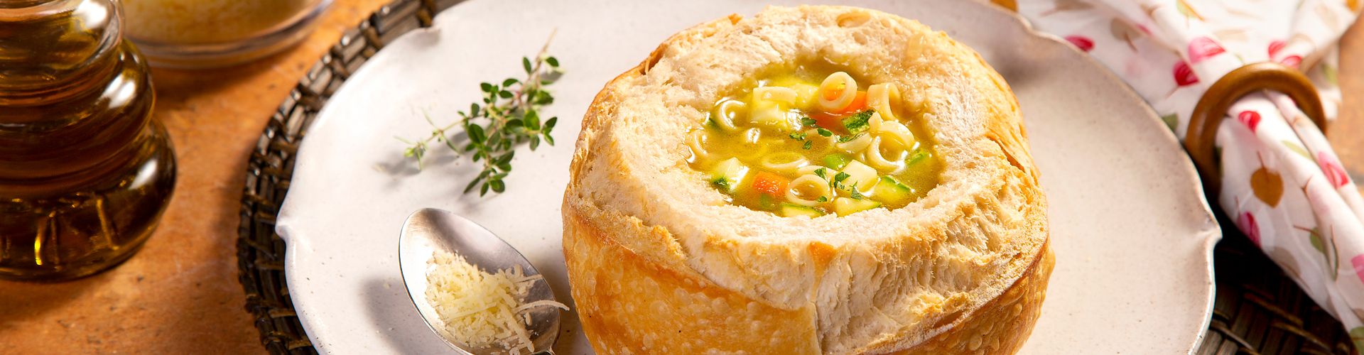 Sopa no Pão Italiano