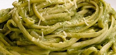 Receita Macarrão com Molho de Espinafre